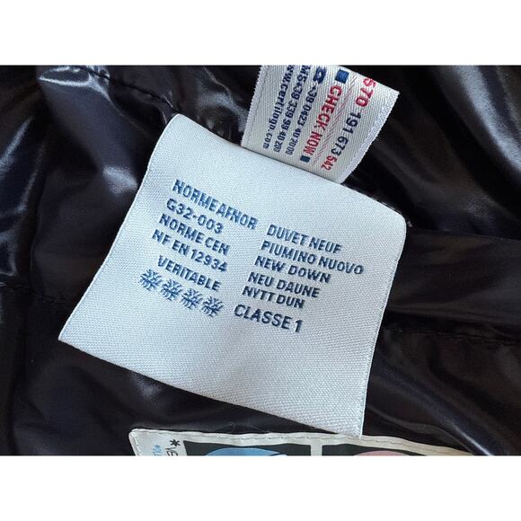 Moncler Men's Tibb Down Vest in burgundy Nylon Size 4/ XL - Picture 12 of 16